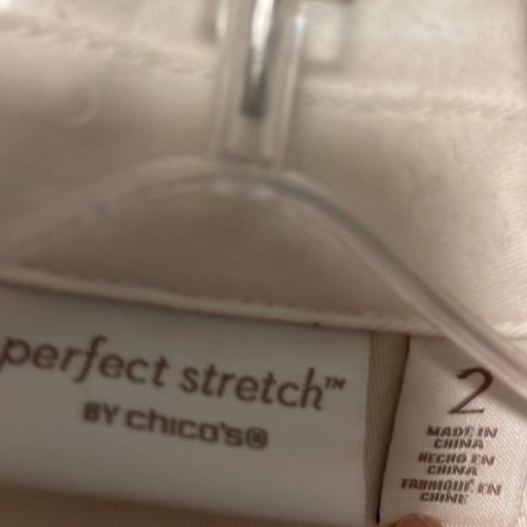 CHICOs Perfect Stretch white jacket size CHICO 2 (see measurement) - Picture 2 of 6